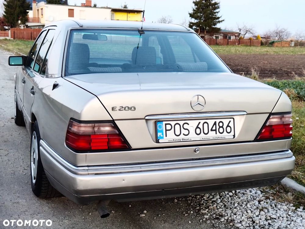 Mercedes-Benz W124 (1984-1993) - 3