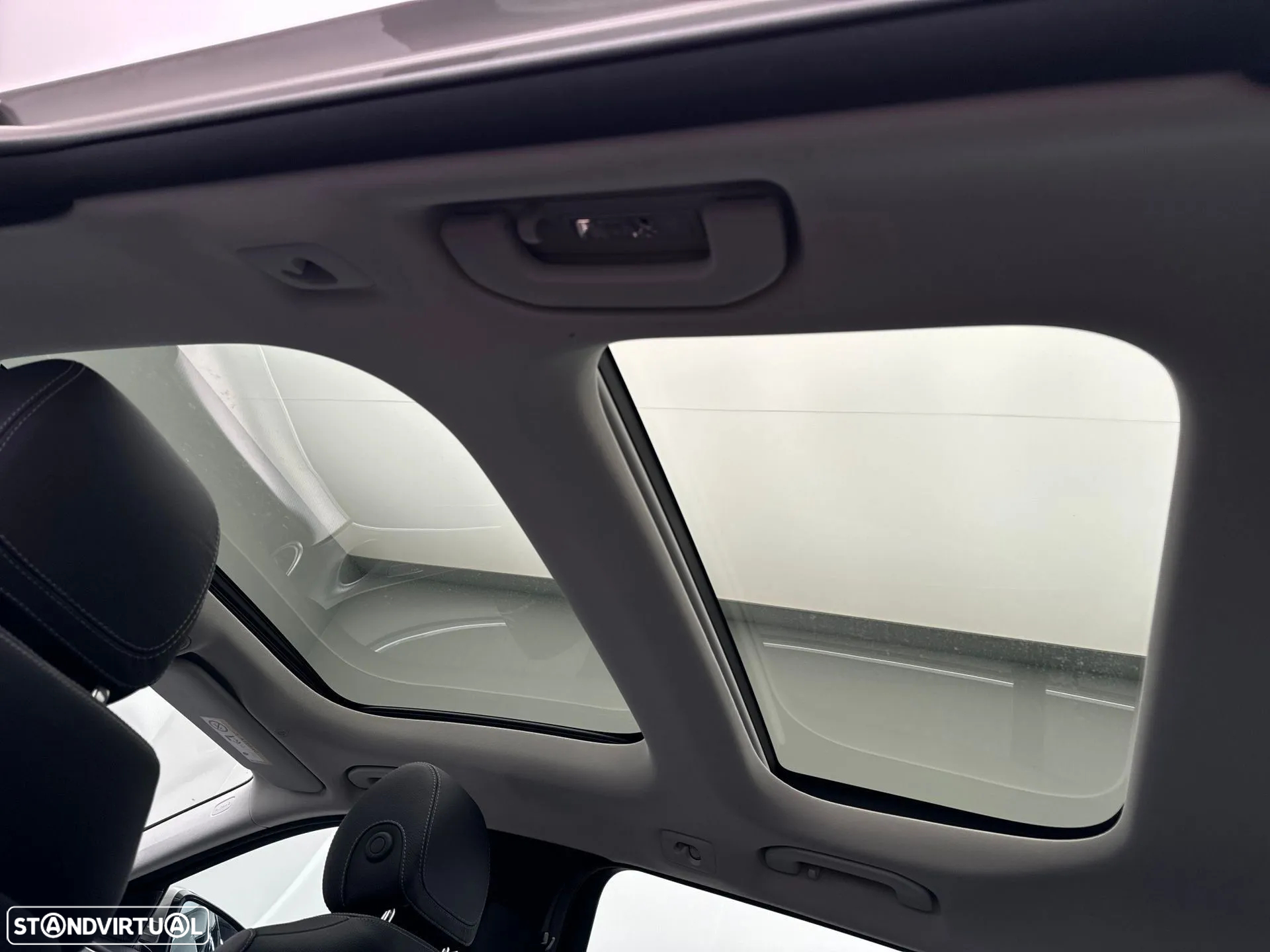 Mercedes-Benz E 300 e Exclusive Line - 20