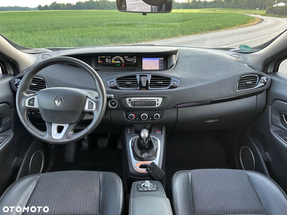 Renault Scenic 1.6 16V 110 Dynamique - 21