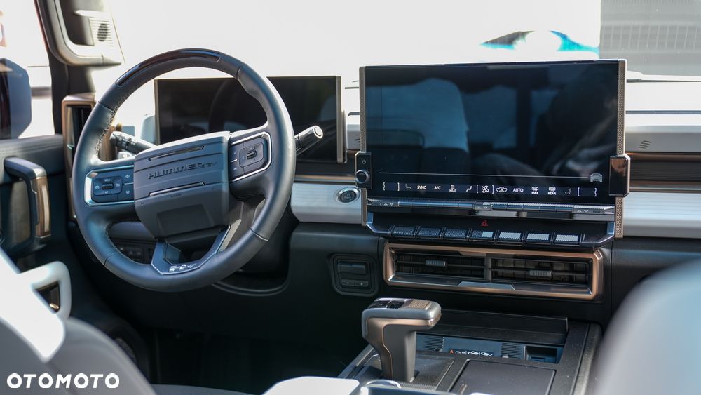 GMC Hummer - 17