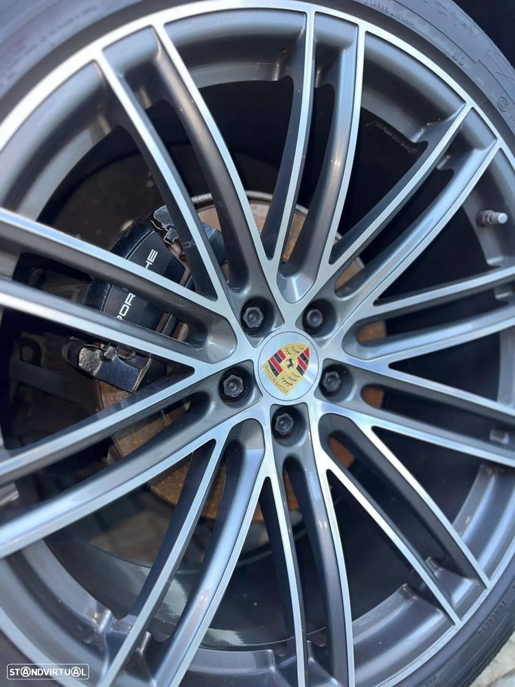 Porsche Macan - 46