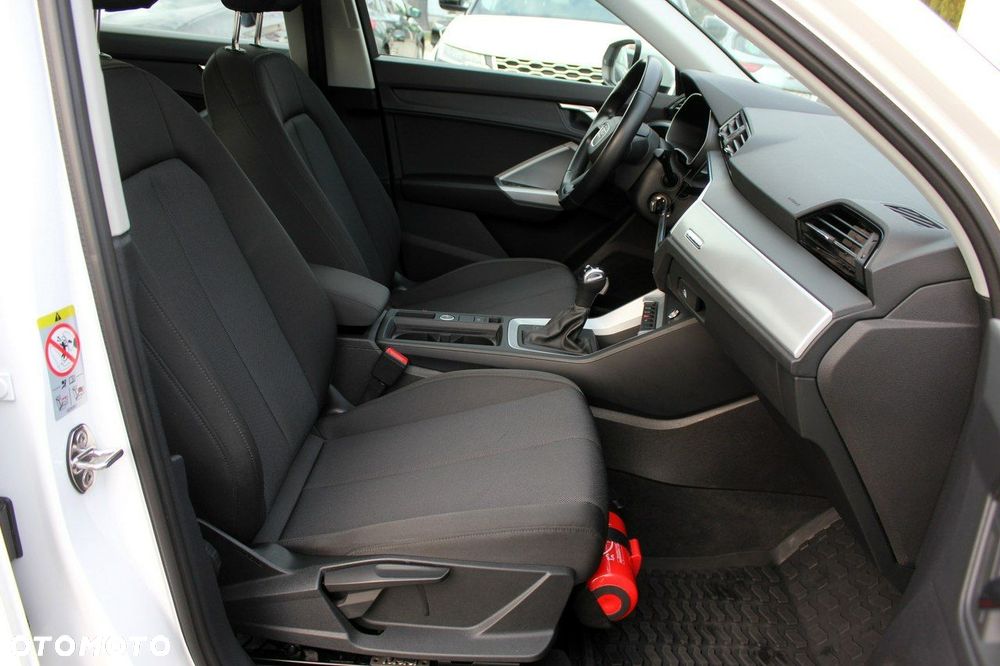 Audi Q3 40 TFSI Quattro S tronic - 10