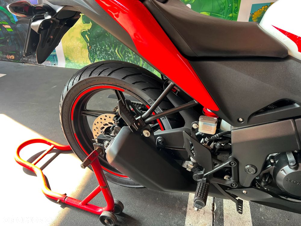 Honda CBR - 10