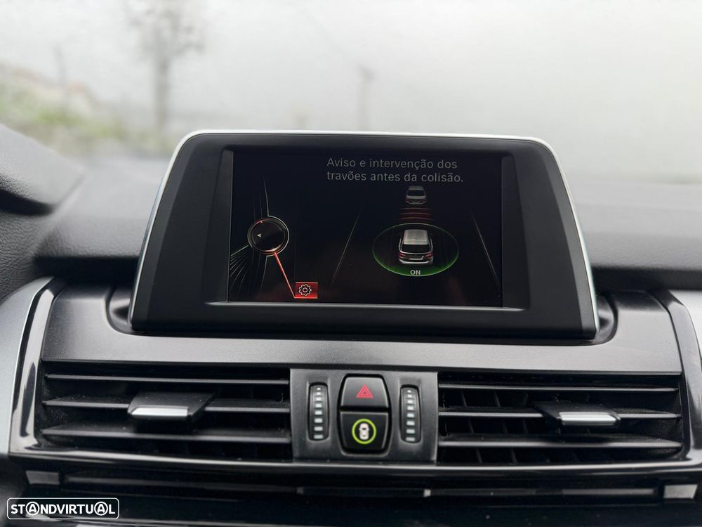 BMW 216 Active Tourer d - 19