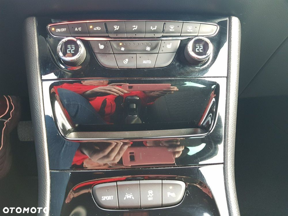 Opel Astra 1.4 Turbo Dynamic - 20