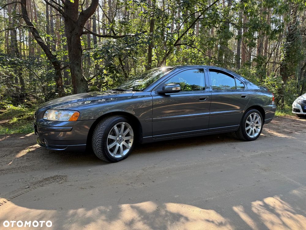 Volvo S60 2.4D Diament - 4