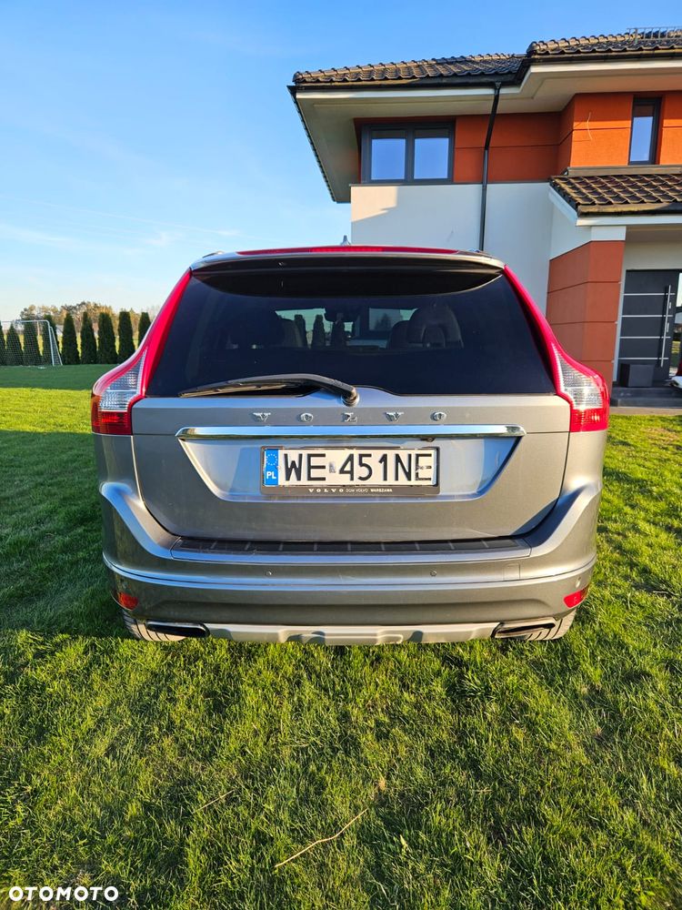 Volvo XC 60 T5 AWD Drive-E Momentum - 3