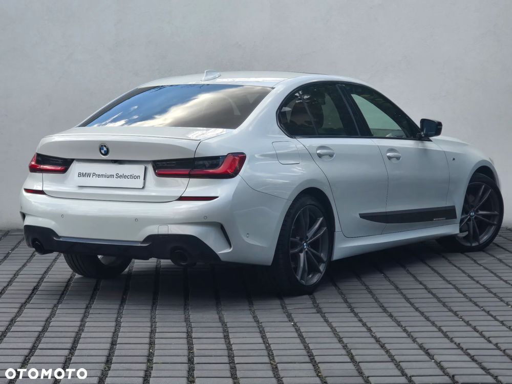 BMW Seria 3 320d xDrive M Sport - 5