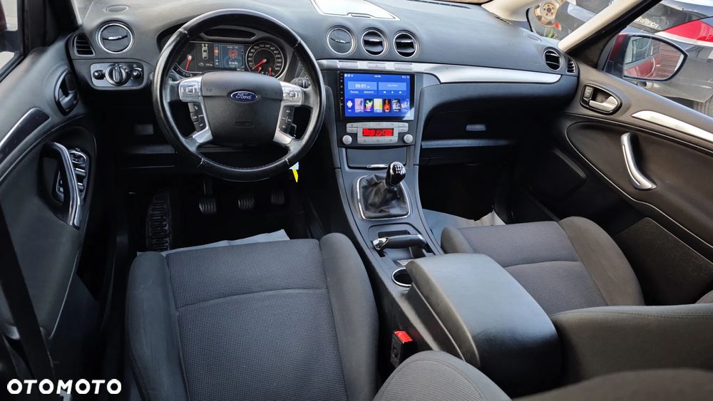 Ford S-Max 2.0 FF Titanium - 31