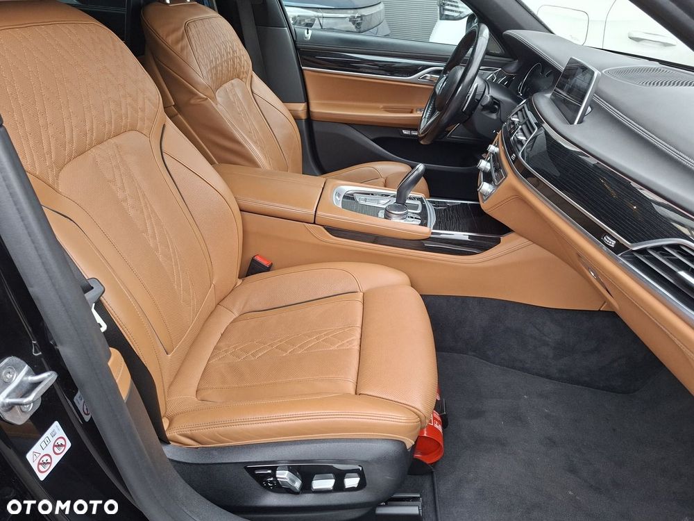 BMW Seria 7 750Ld xDrive - 22