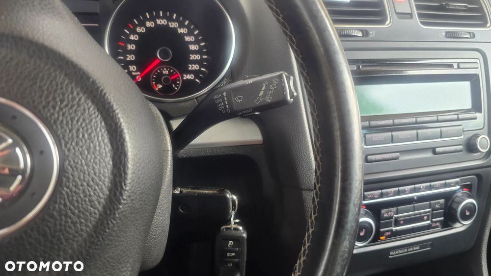 Volkswagen Golf 1.6 TDI DPF Team - 40