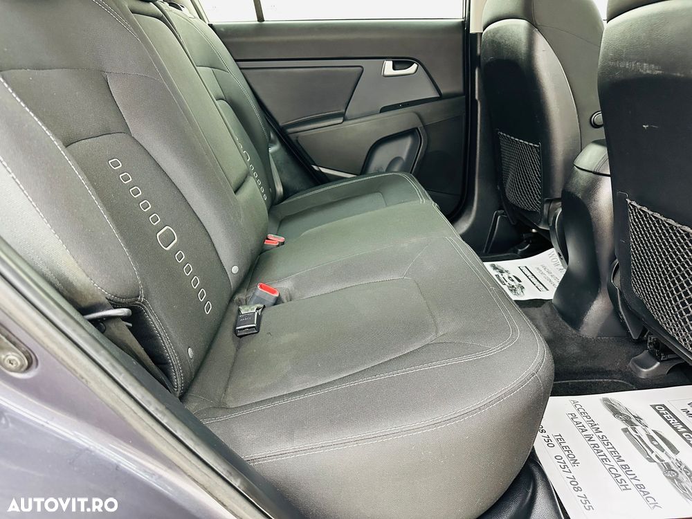 Kia Sportage 2.0 CRDI 4WD Dream-Team Edition - 7