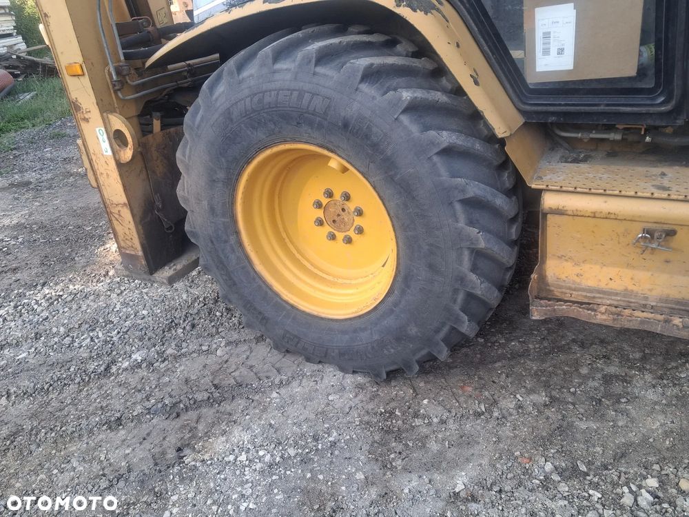 Caterpillar 428D - 8