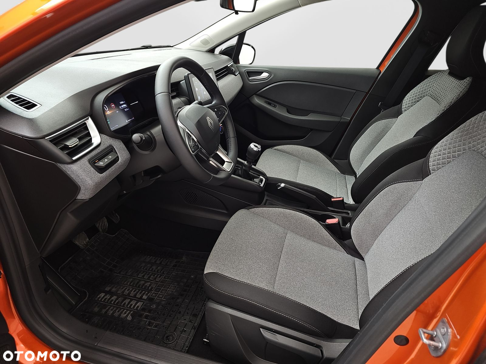 Renault Clio 1.0 TCe Evolution - 10