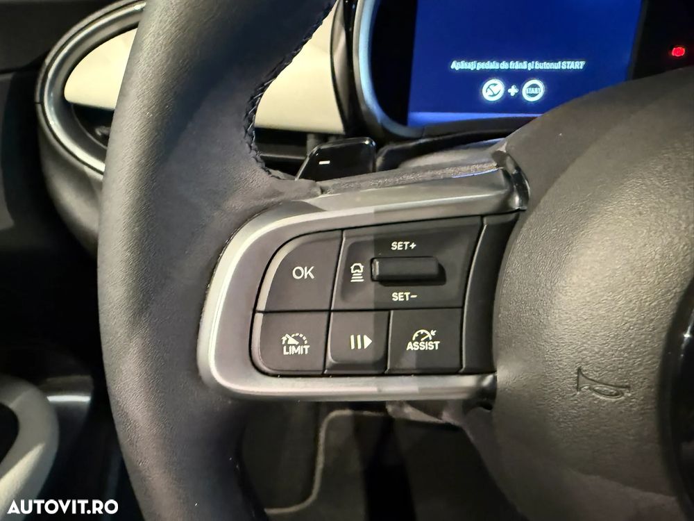 Fiat 600 HYBRID 100 kW 125 Jahre Edition - 24