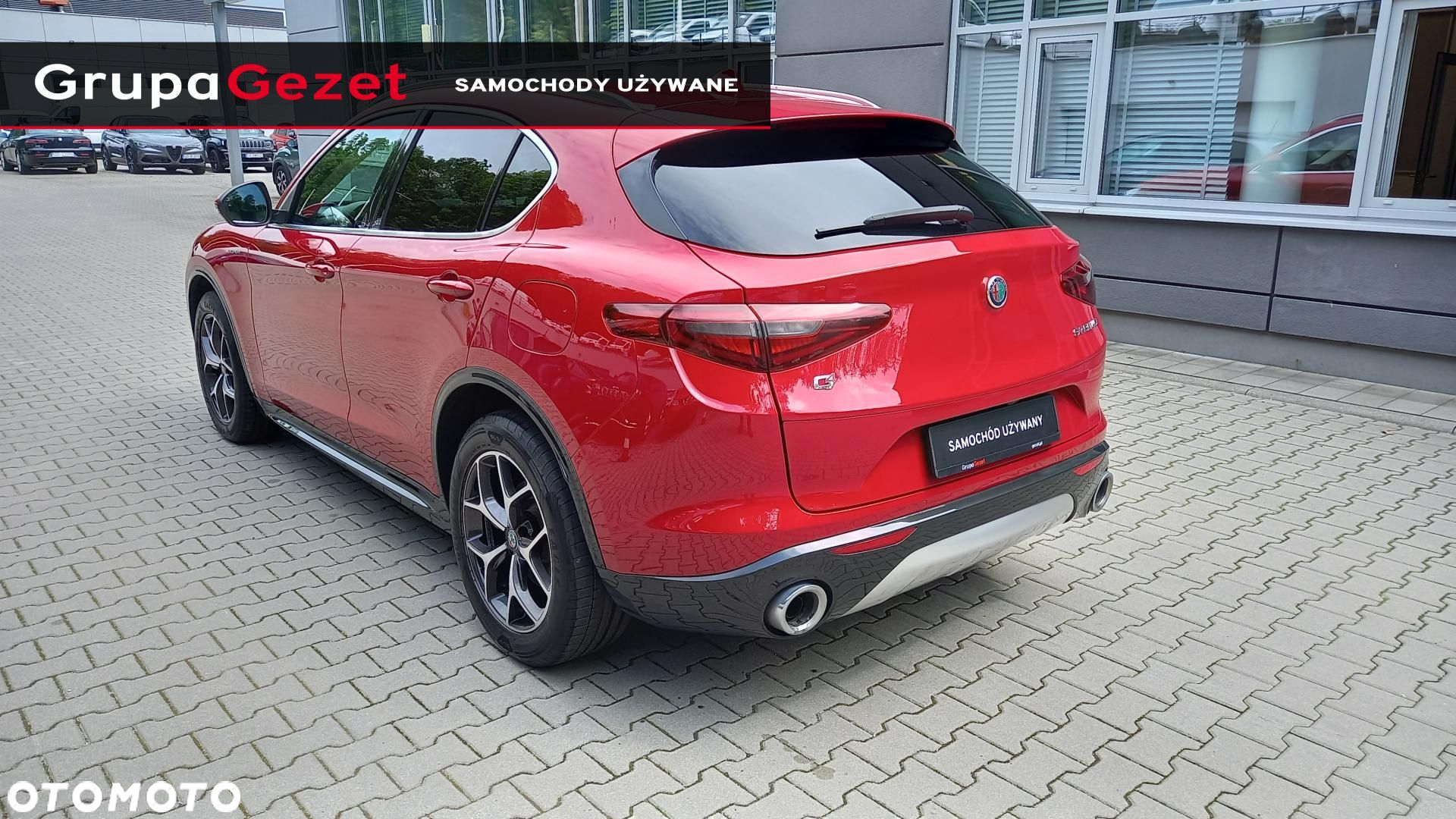Alfa Romeo Stelvio - 12