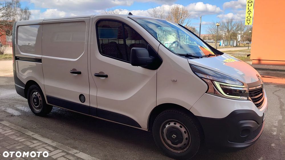 Renault Trafic - 11