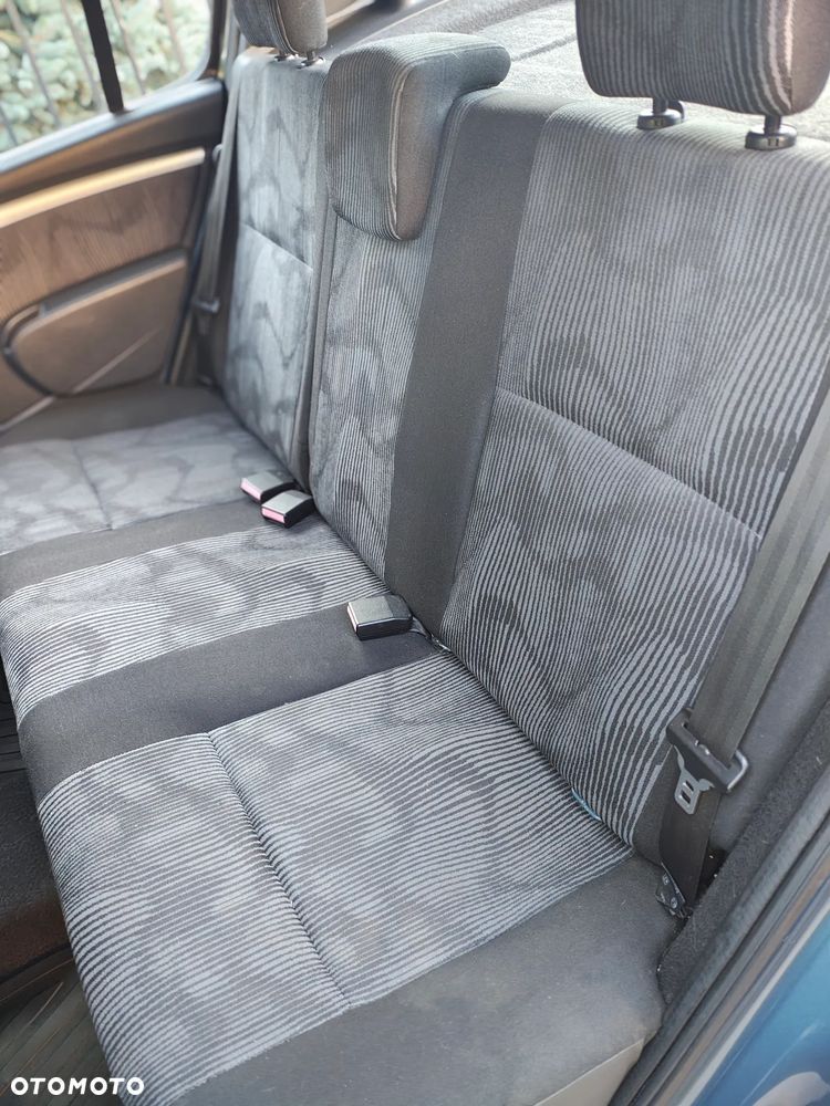 Dacia Sandero 1.4 MPI Ambiance - 21