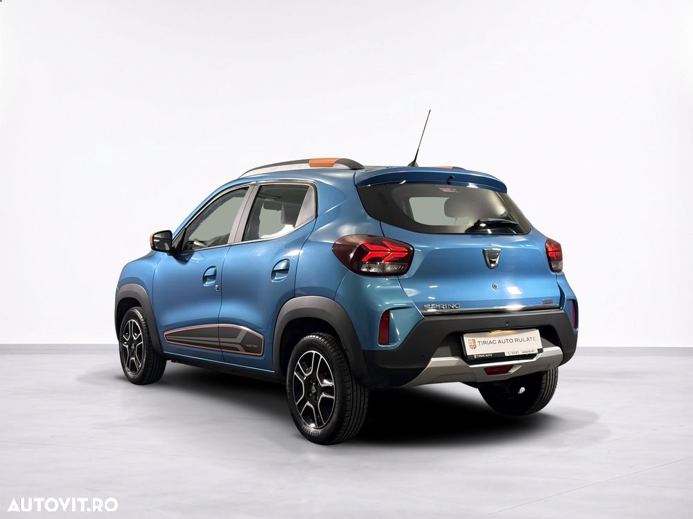 Dacia Spring - 4