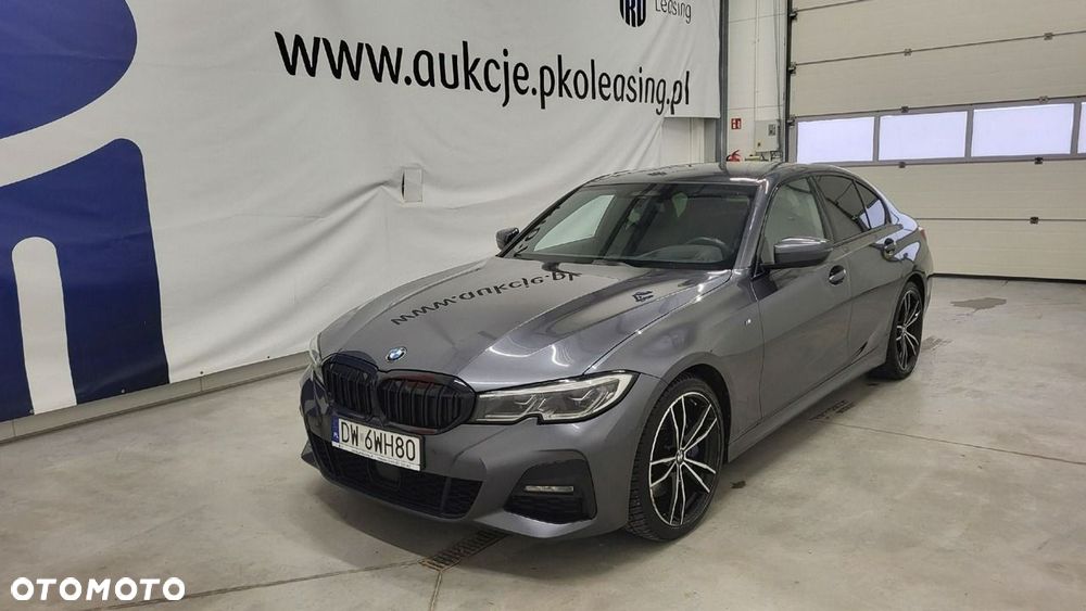 BMW Seria 3 - 1