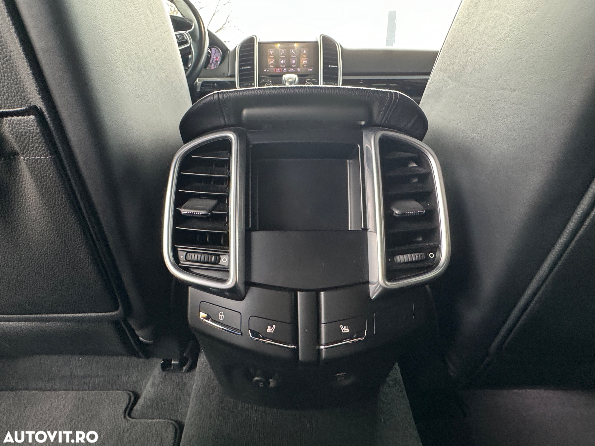 Porsche Cayenne Diesel Platinum Edition - 19
