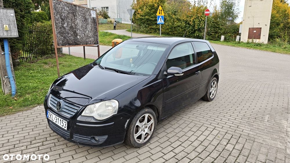 Volkswagen Polo - 1