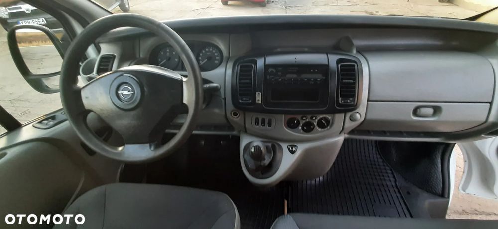 Opel Vivaro - 36