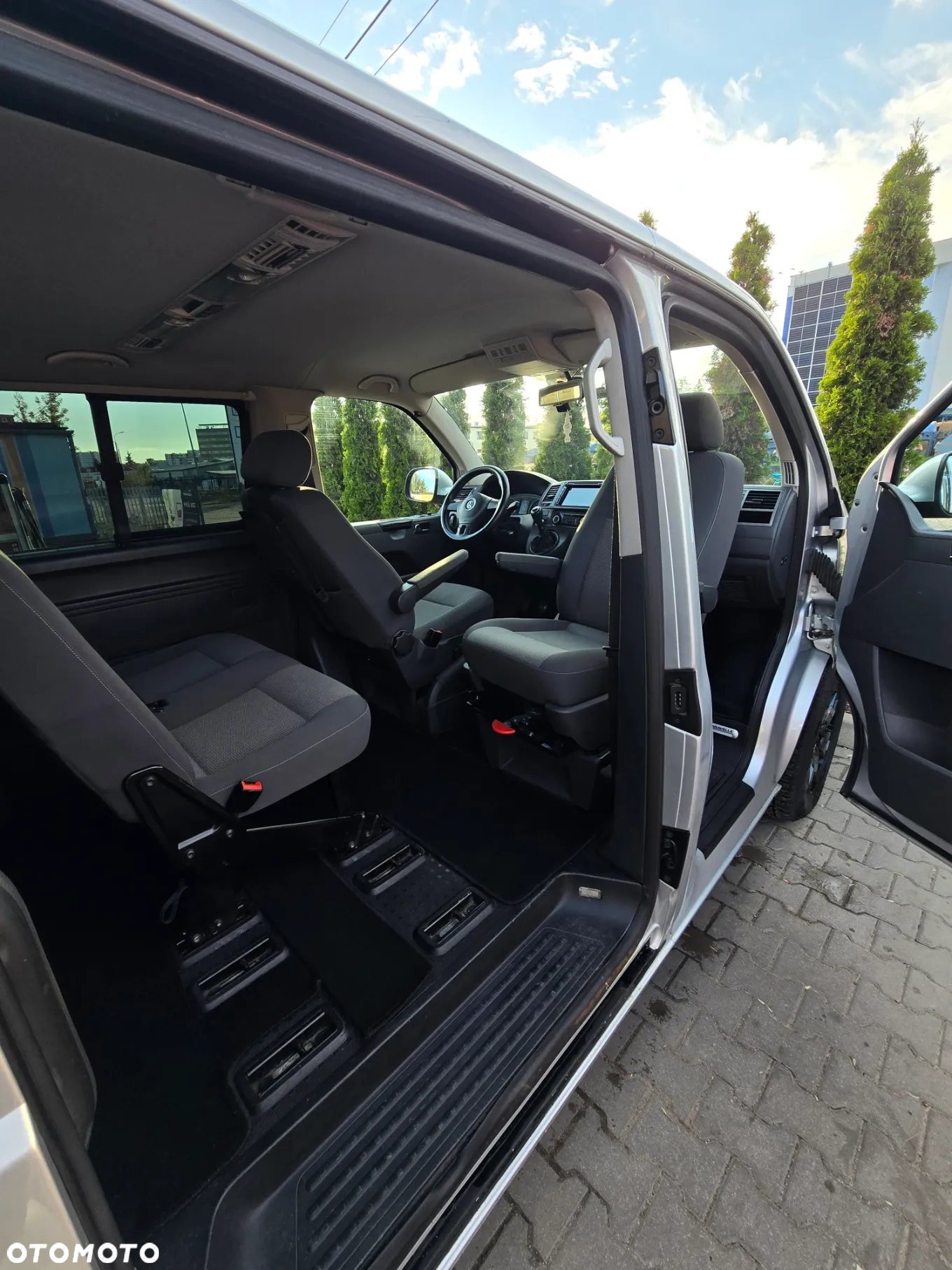Volkswagen Caravelle TDI L2 Trendline 4Motion - 13