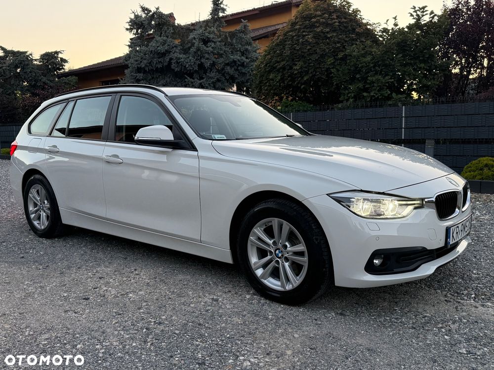 BMW Seria 3 320d xDrive - 3