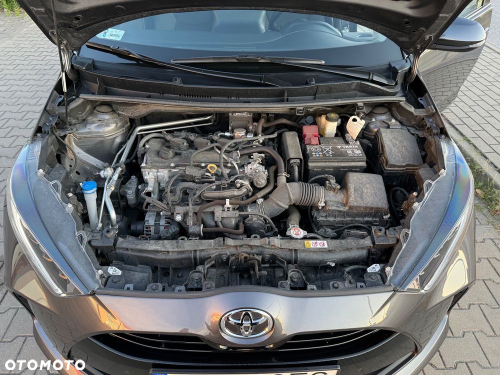 Toyota Yaris 1.5 Comfort - 22