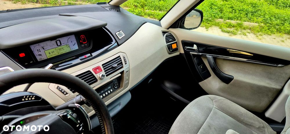 Citroën C4 Picasso 2.0 HDi Impress Exclusive - 22
