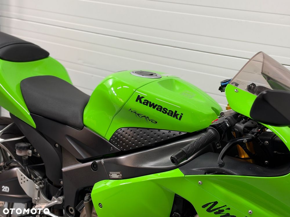 Kawasaki ZXR - 19