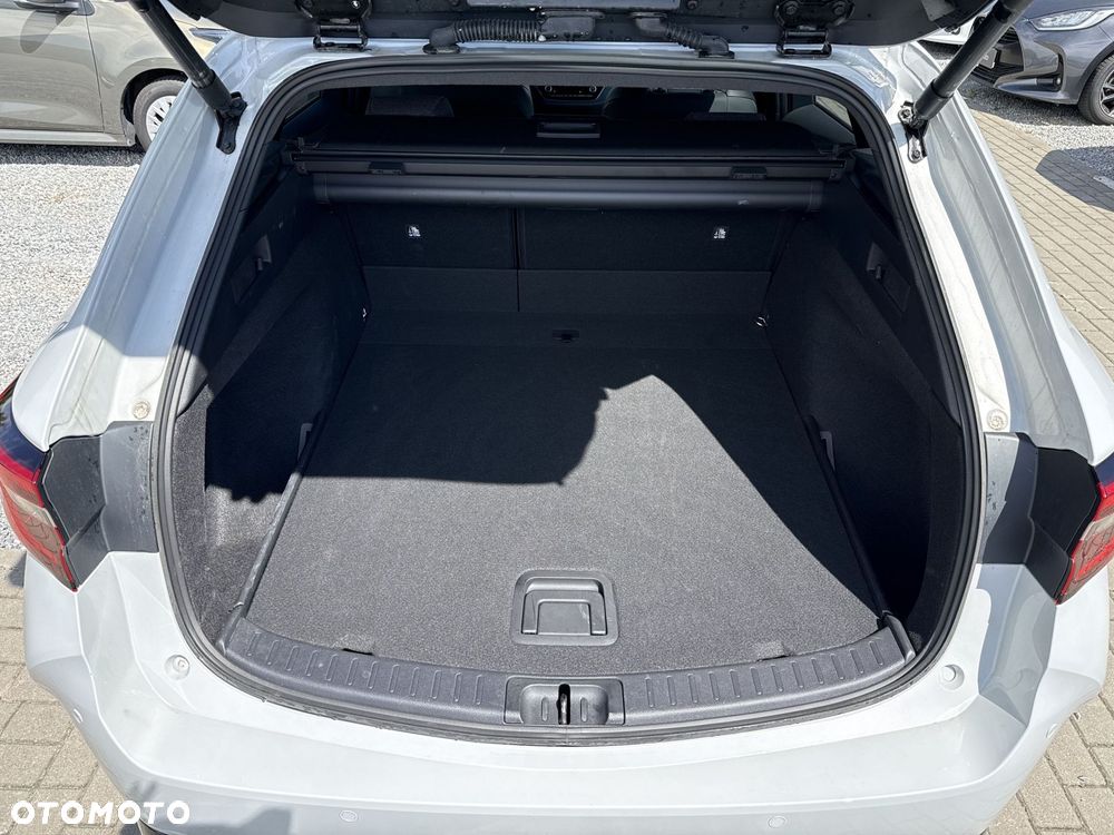 Toyota Corolla 1.8 Hybrid Style - 26