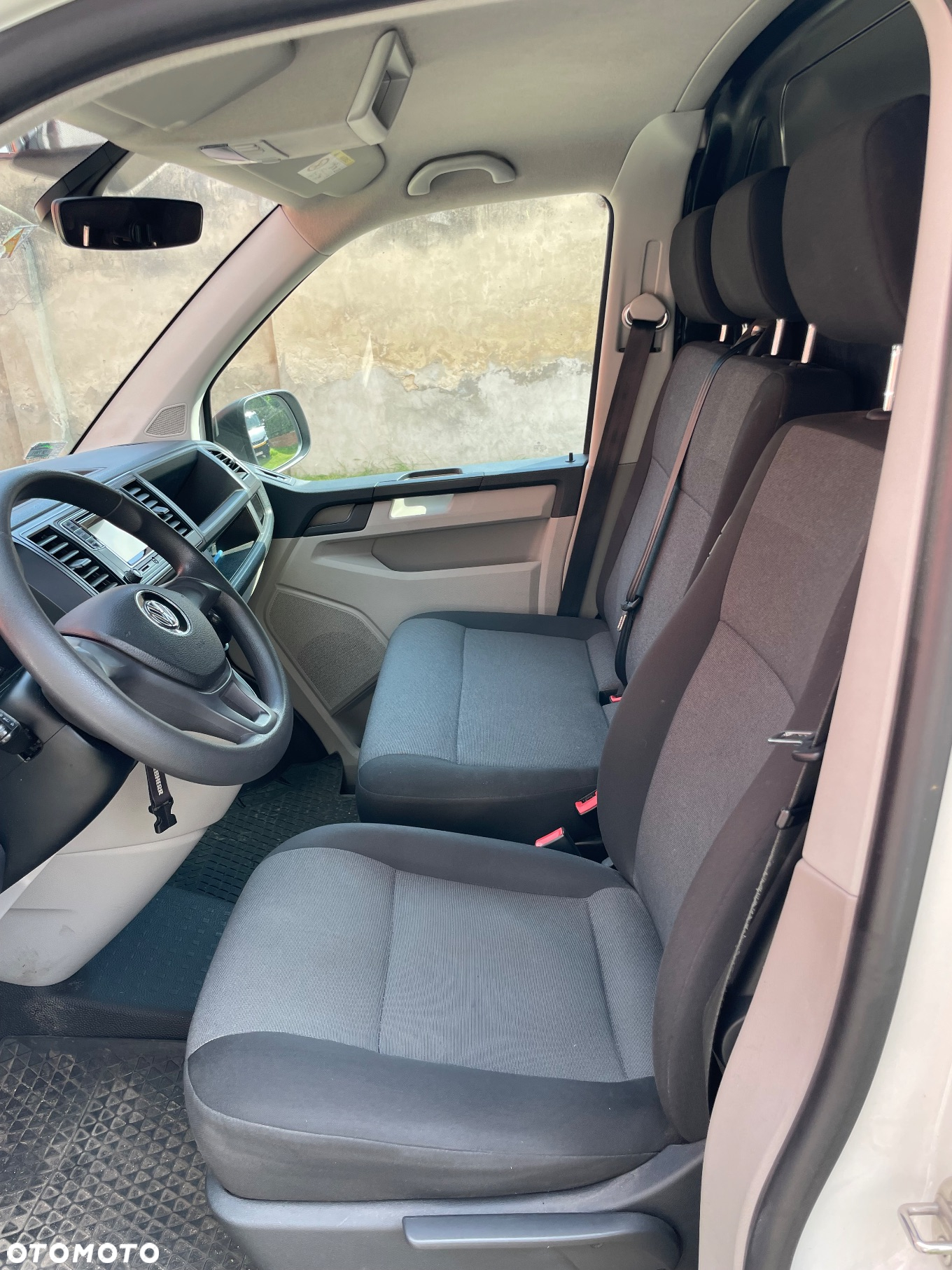 Volkswagen Transporter - 5