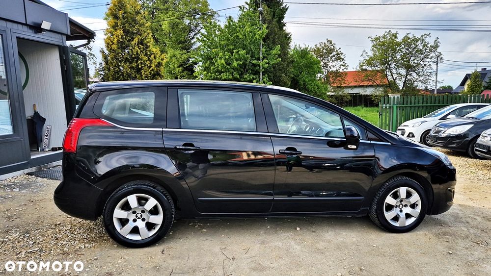 Peugeot 5008 1.6 Premium - 9