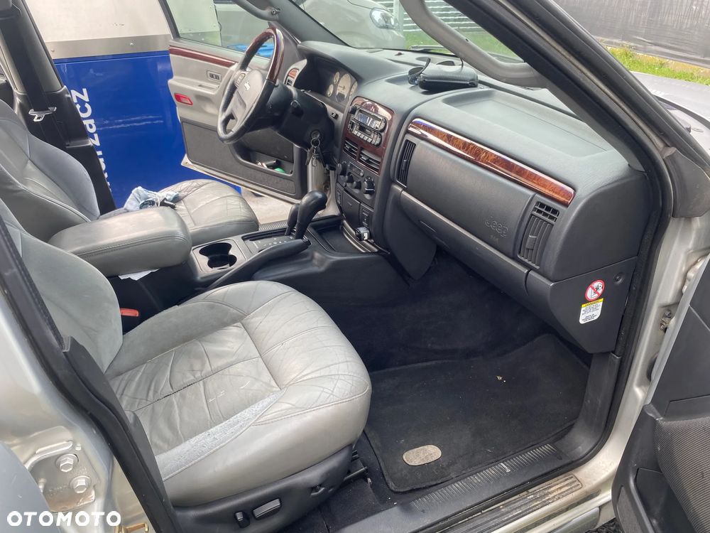 Jeep Grand Cherokee 4.7 Overland - 8