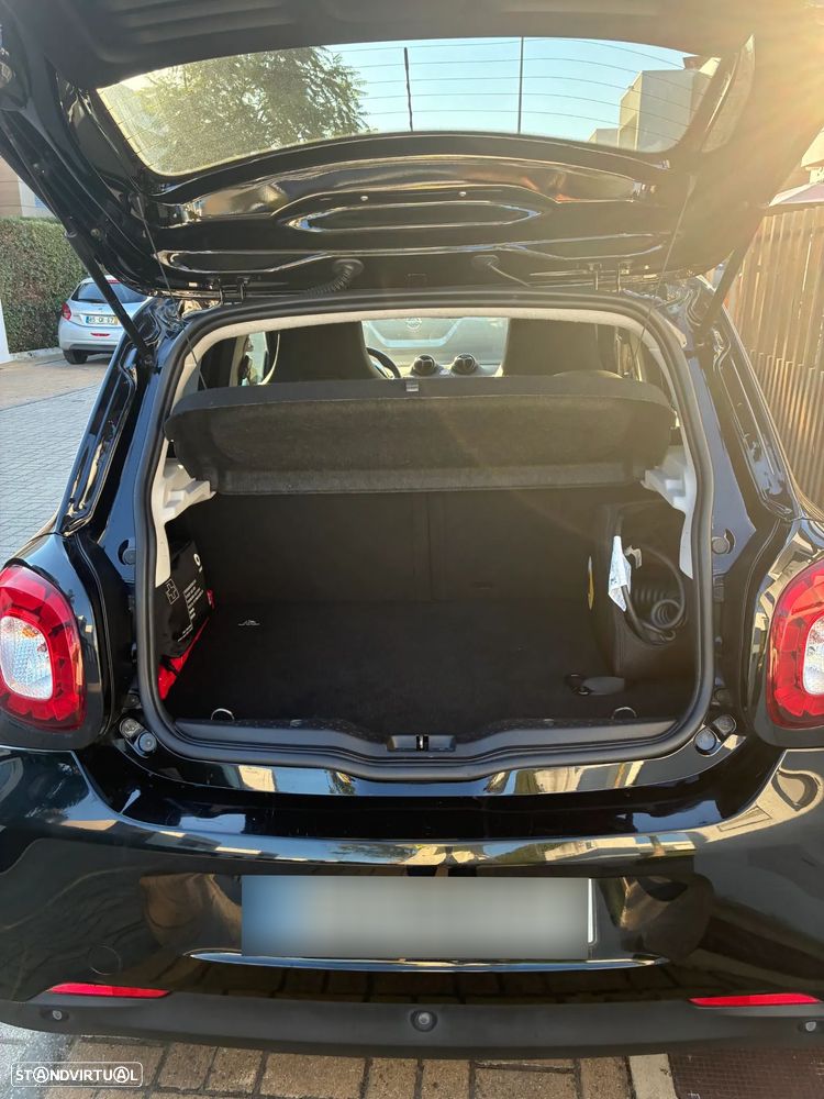 Smart Forfour 2019 photo 4