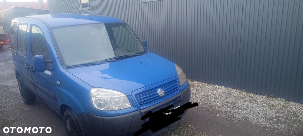 Fiat Doblo 1.9 JTD Family Premius - 2
