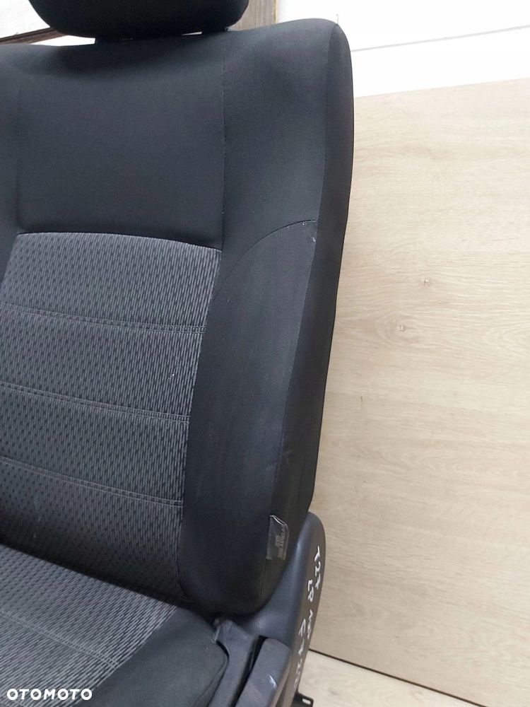 Toyota AVENSIS T27 LIFT fotel lewy przód air bag 14r - 4