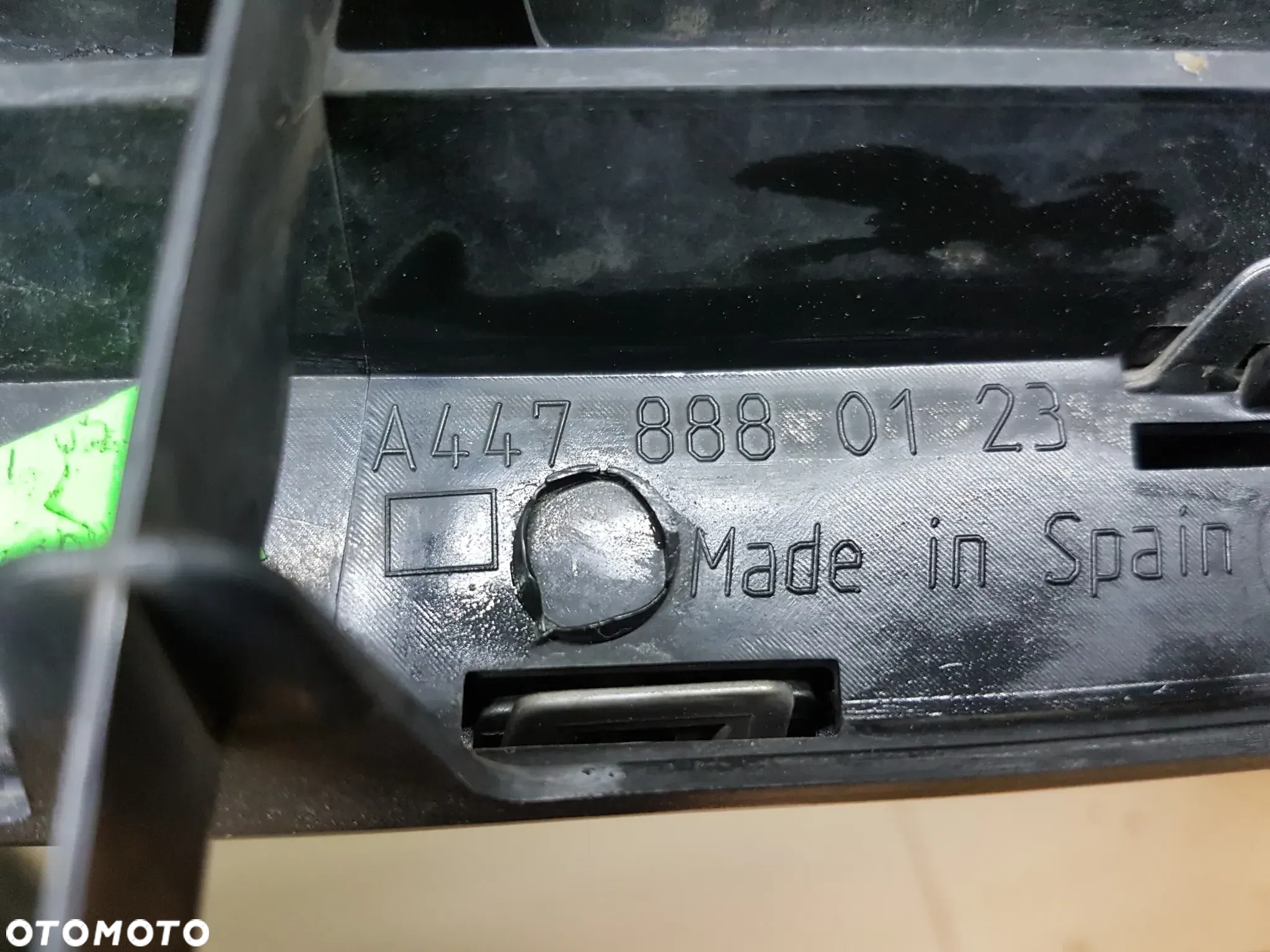 MERCEDES VITO V-KLASA W447 VIANO GRILL ATRAPA KAMERA - 4