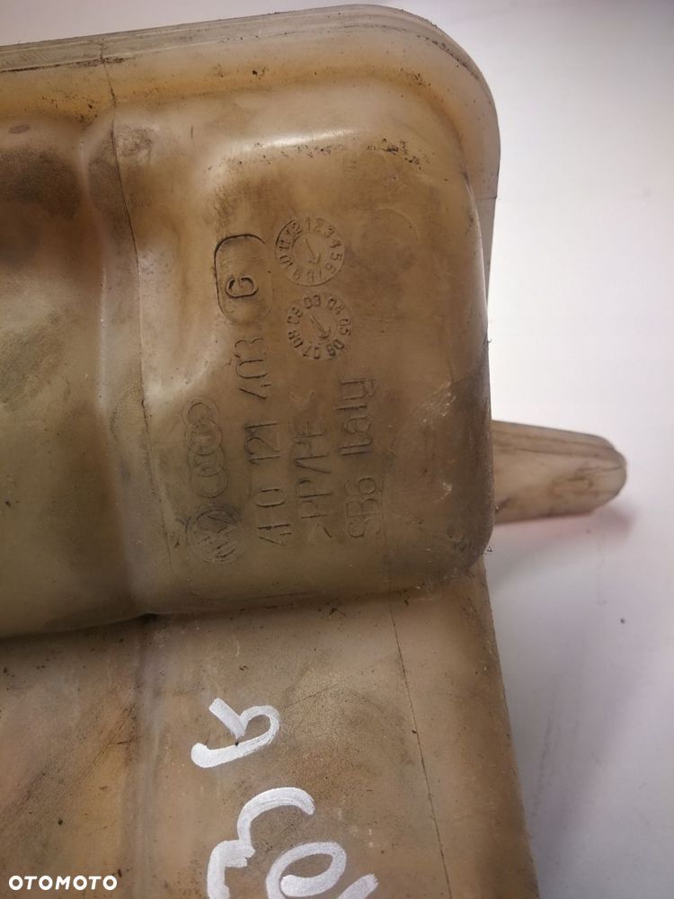 ZBIORNIK WYRÓWNAWCZY AUDI A6 C6 4F0121403G - 2