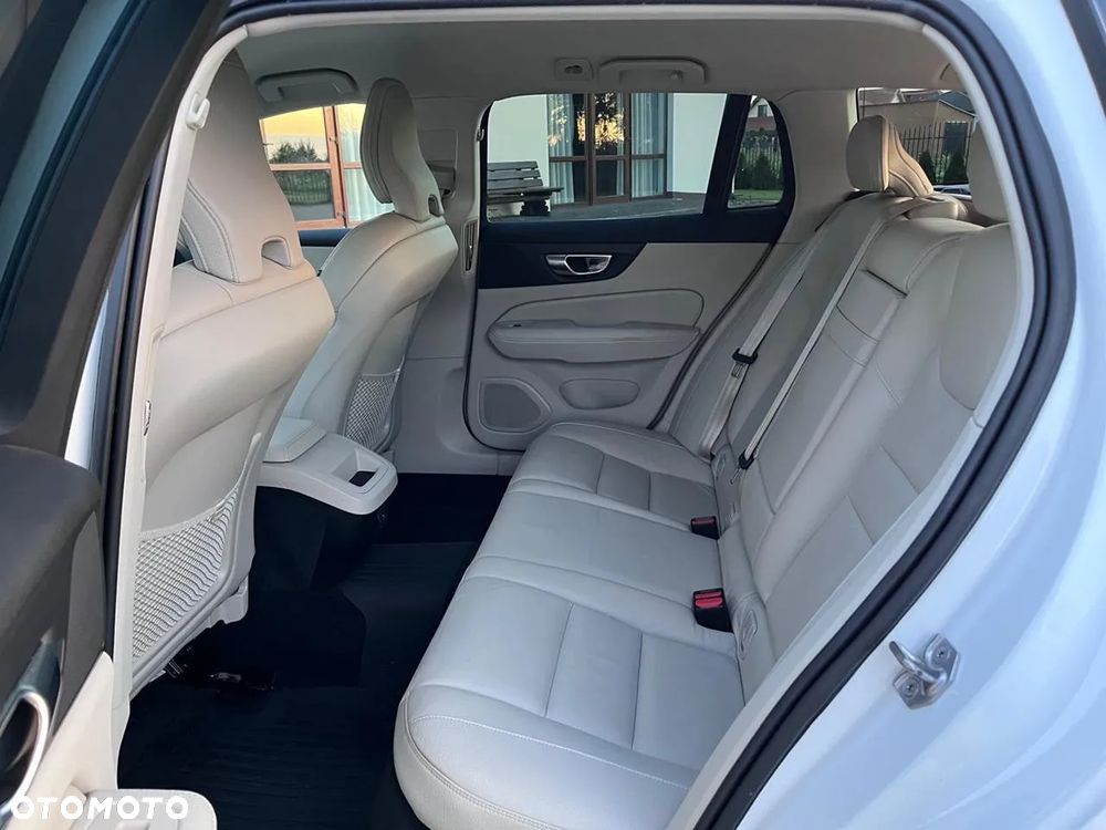 Volvo V60 B4 B Geartronic Inscription - 26