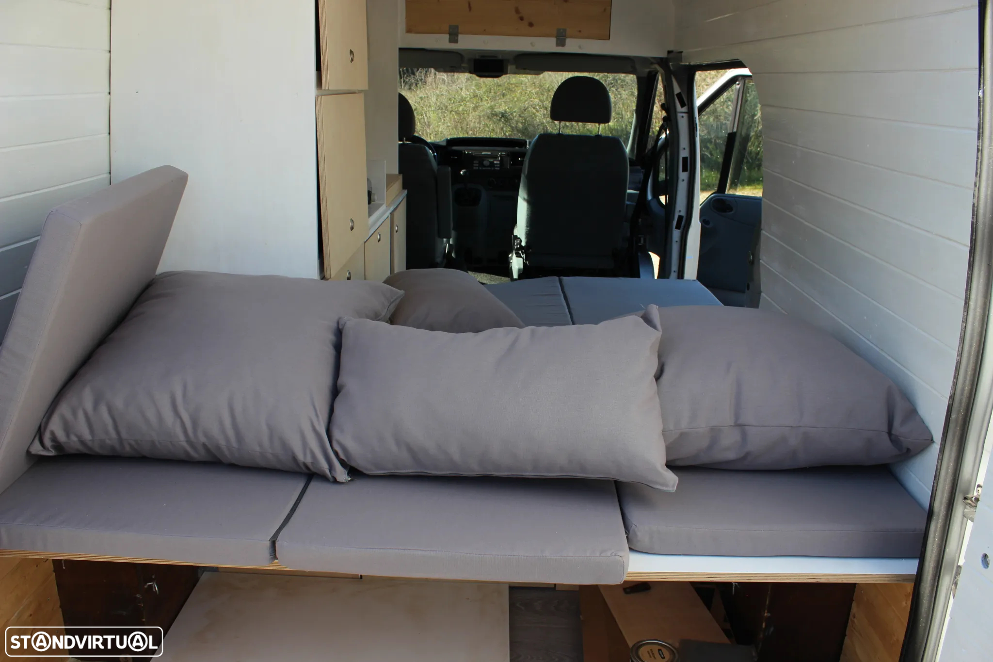 Ford Transit - 12