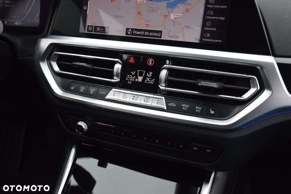 BMW Seria 3 320d Sport Line Shadow - 31