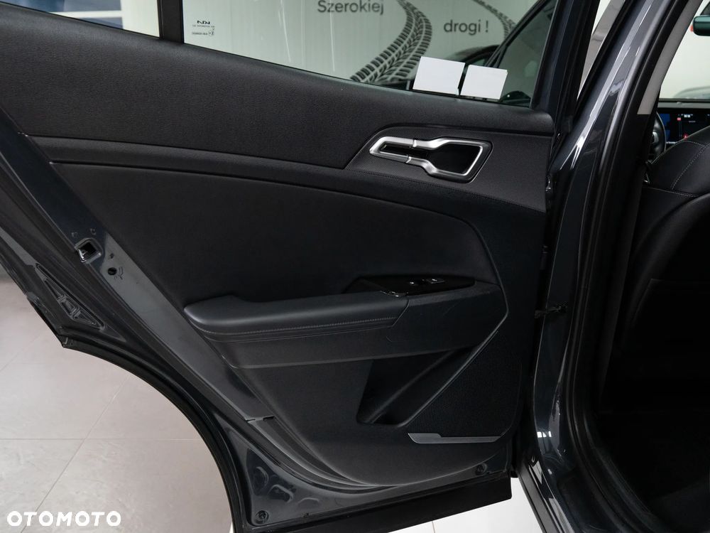 Kia Sportage 1.6 CRDI MHEV L Business Line 4WD DCT - 29