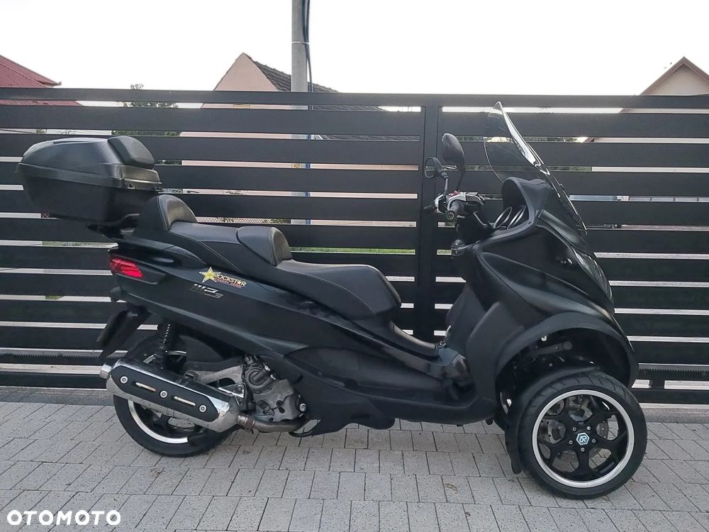 Piaggio MP-3 - 1