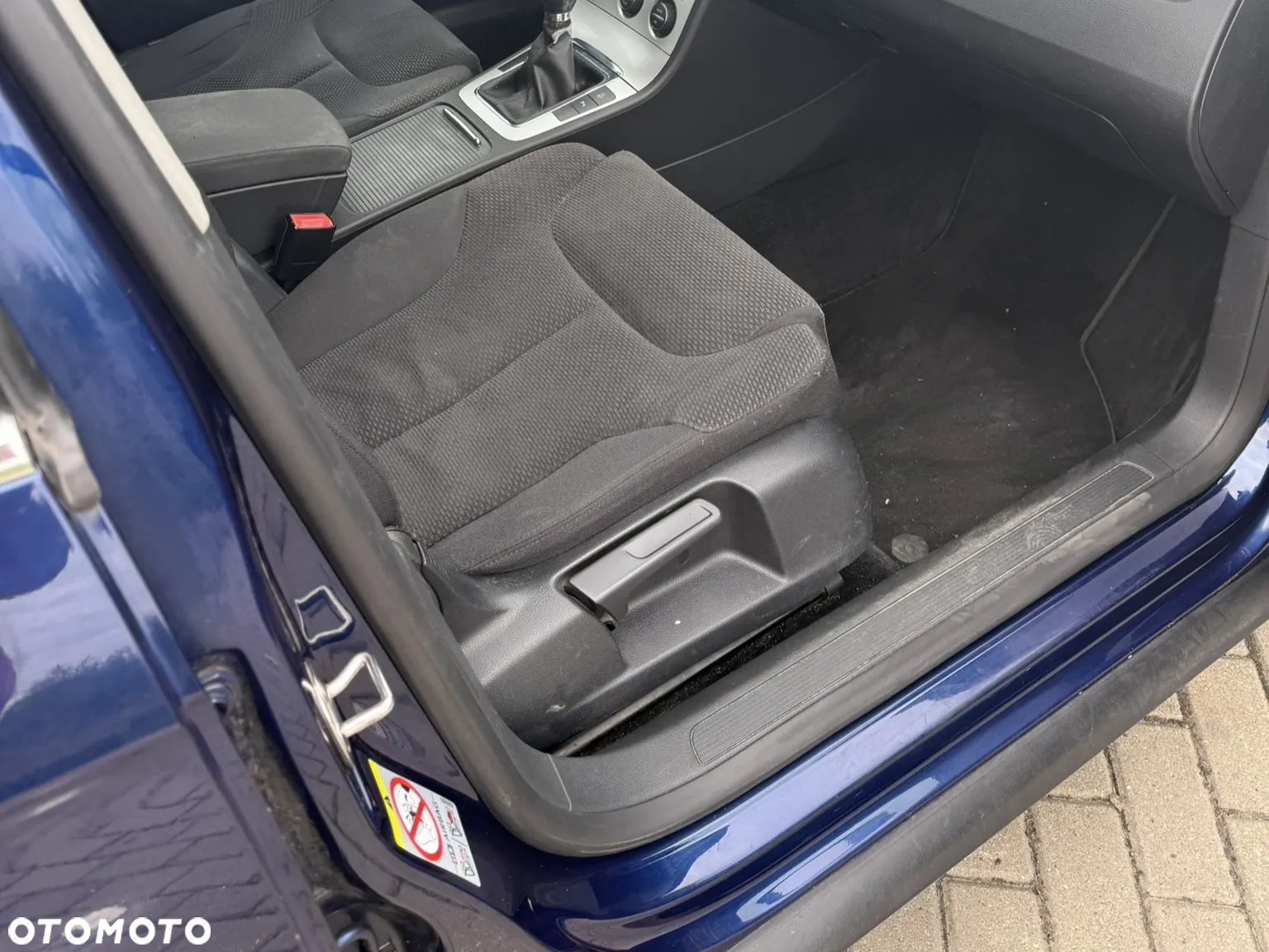 Volkswagen Passat 2.0 TDI Comfortline - 15