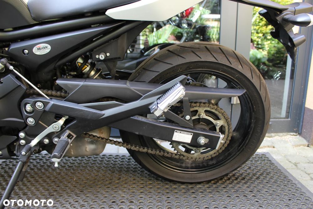 Yamaha XJ - 7