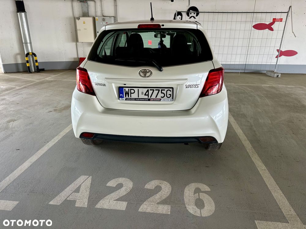 Toyota Yaris - 7