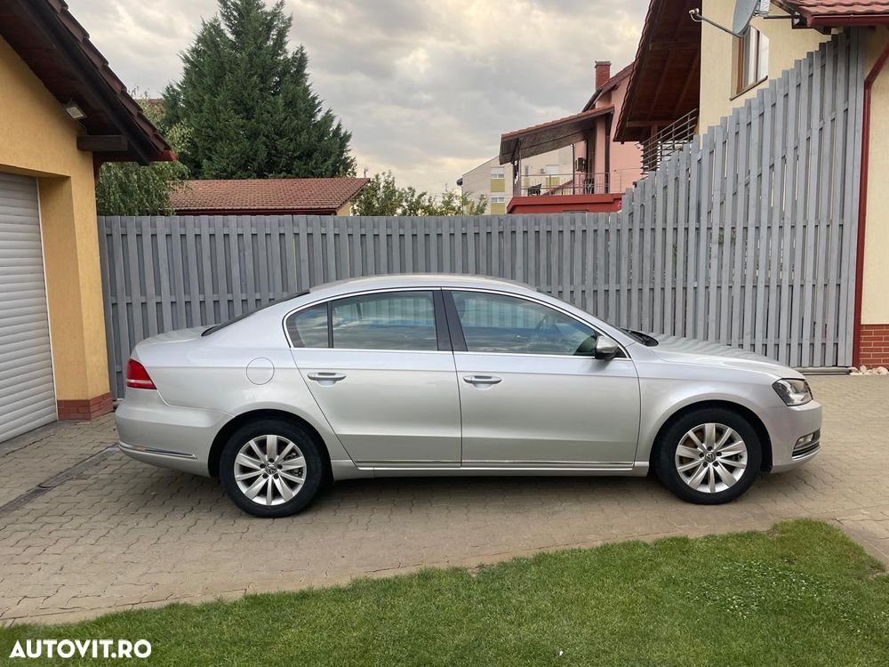Volkswagen Passat 2.0 Blue TDI SCR Comfortline - 4